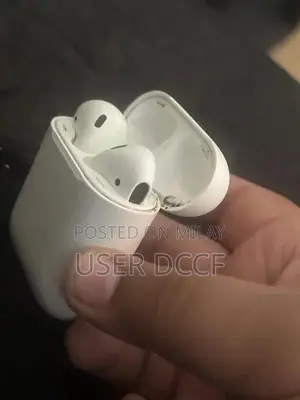 Wireless Earbuds with Advanced Connectivity