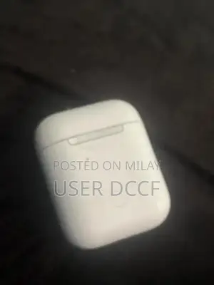 Wireless Earbuds with Advanced Connectivity