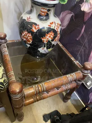 5 seater wooden Sofa Set and 2 side tables with free cushion