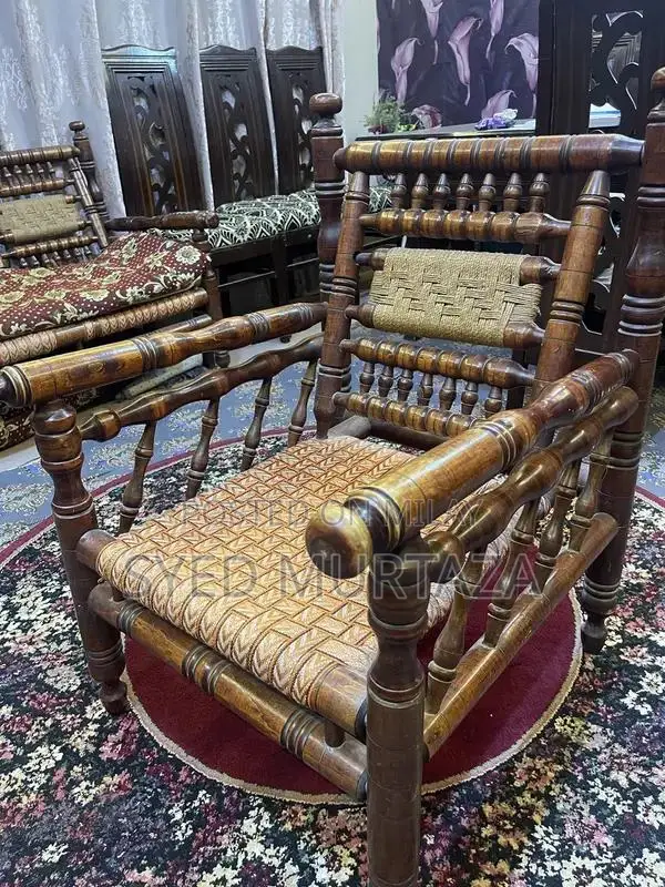 5 seater wooden Sofa Set and 2 side tables with free cushion