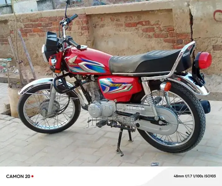 Honda 125 new condition h