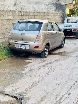 Photo - FAW V2 Car - Pristine Condition Low Mileage Vehicle