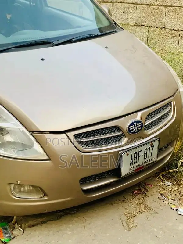 FAW V2 Car - Pristine Condition Low Mileage Vehicle