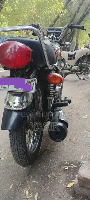 Honda 125cc Motorcycle - Performance-Oriented Compact Bike