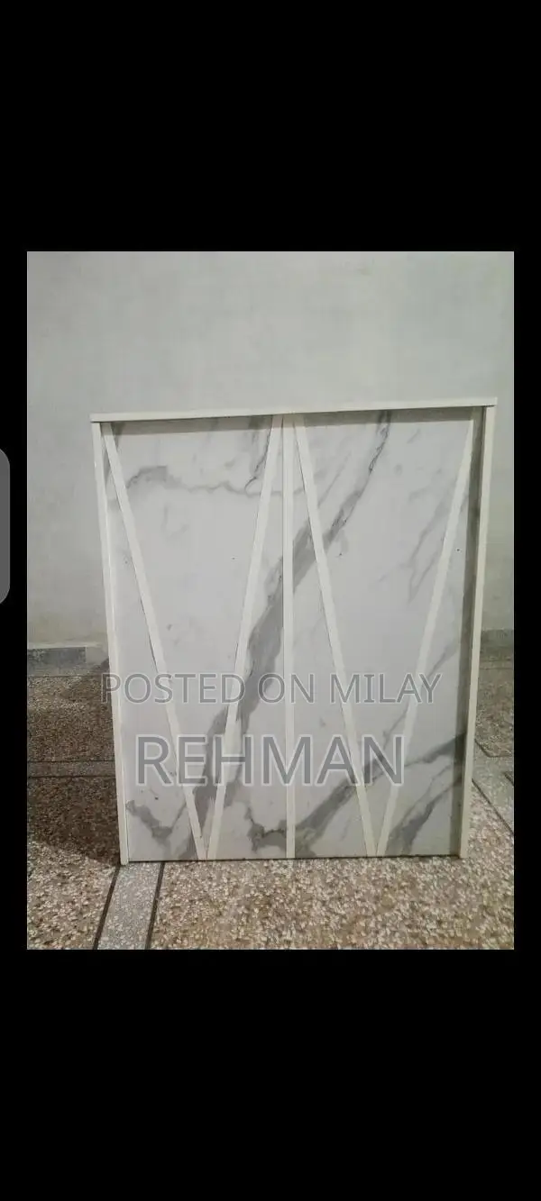 Modern Reception Table - High-Quality Office Furniture