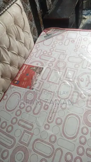 Molty Foam King Size Mattress with Cover