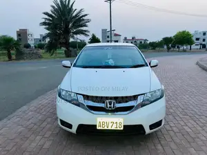 Photo - Honda city for sale