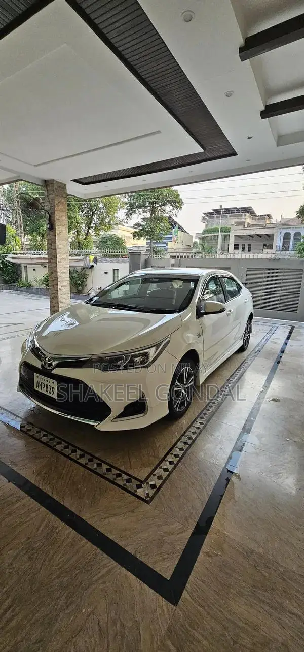 Good Condition Car with Multiple Door Options