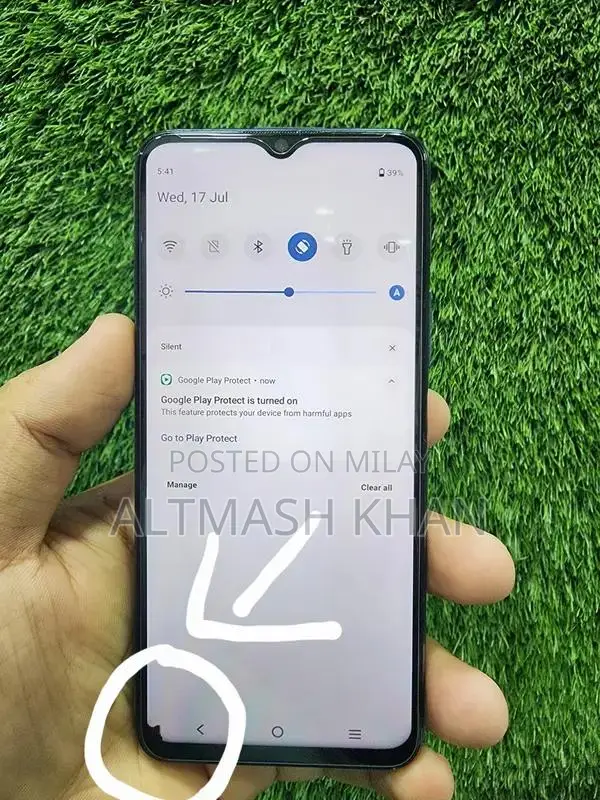 Mid-Range Smartphone with 8GB RAM and 128GB Storage