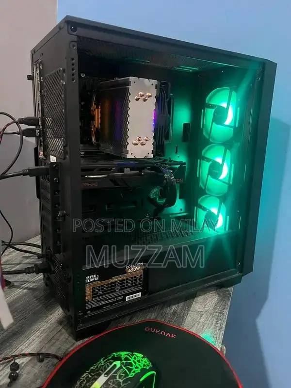 Gaming PC Bundle: i5 12400F, RX 6600 XT, 27" Curved Monitor