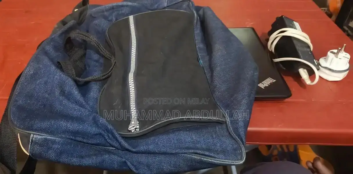 Lenovo ThinkPad E470 Laptop - Core i5, 14-inch Display