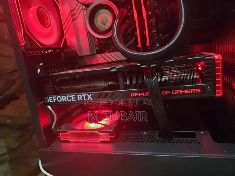 Asus RTX 8GB Graphics Card for High-Performance Gaming