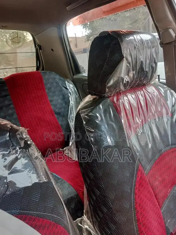 Alto Compact Hatchback Car with LPG and Petrol Engine