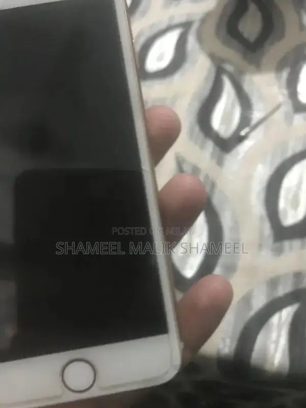 Damaged iPhone 8 64GB with Screen and Battery Issues