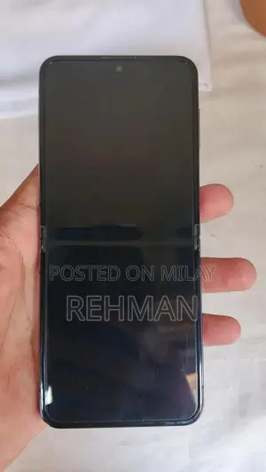 Samsung Z Flip 5 Smartphone Flagship Foldable Device