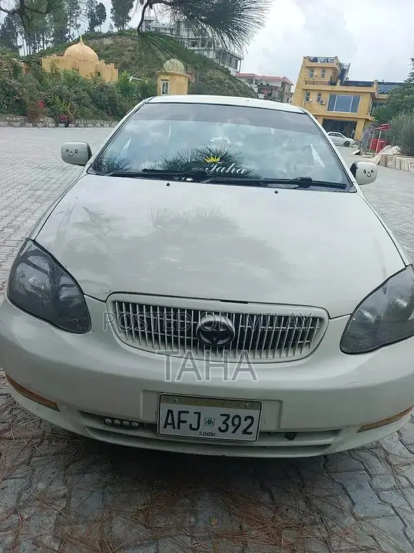 Toyota Corolla XLi Sedan - Well-Maintained Reliable Vehicle