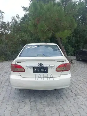 Toyota Corolla XLi Sedan - Well-Maintained Reliable Vehicle