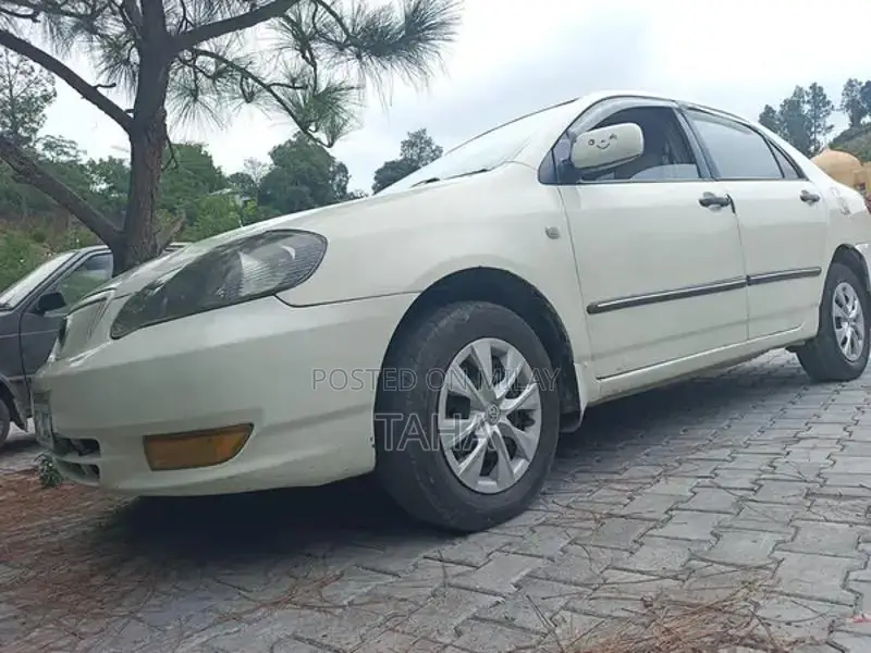 Toyota Corolla XLi Sedan - Well-Maintained Reliable Vehicle