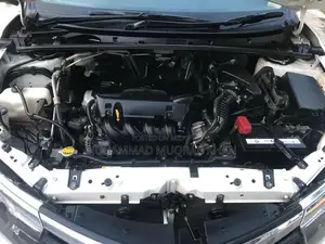 Toyota Corolla XLI Sedan - Low Mileage Reliable Sedan