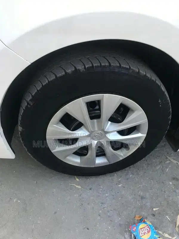 Toyota Corolla XLI Sedan - Low Mileage Reliable Sedan