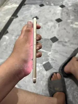 Apple iPhone 7 Plus 128GB Gold Smartphone