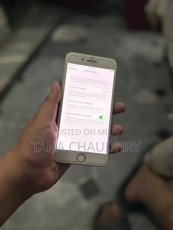 Apple iPhone 7 Plus 128GB Gold Smartphone