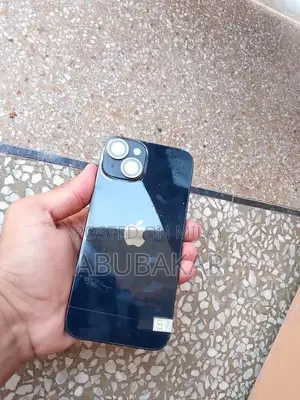 Pre-Owned iPhone 14 - 128GB Storage, High Battery Health