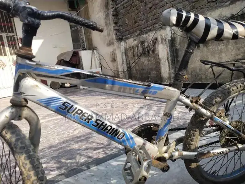 No Brakes Bicycle Pancher Box with Accessories