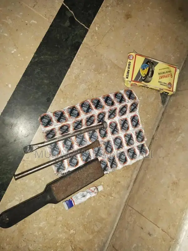 No Brakes Bicycle Pancher Box with Accessories