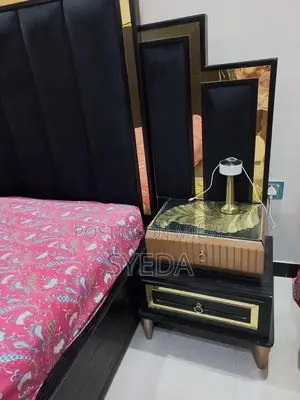 Bed and Matching Dressing Table Set in Pristine Condition