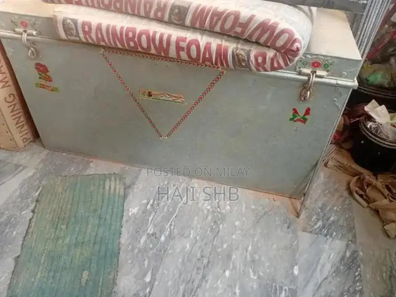 Storage Wooden Furniture Piece in Good Condition