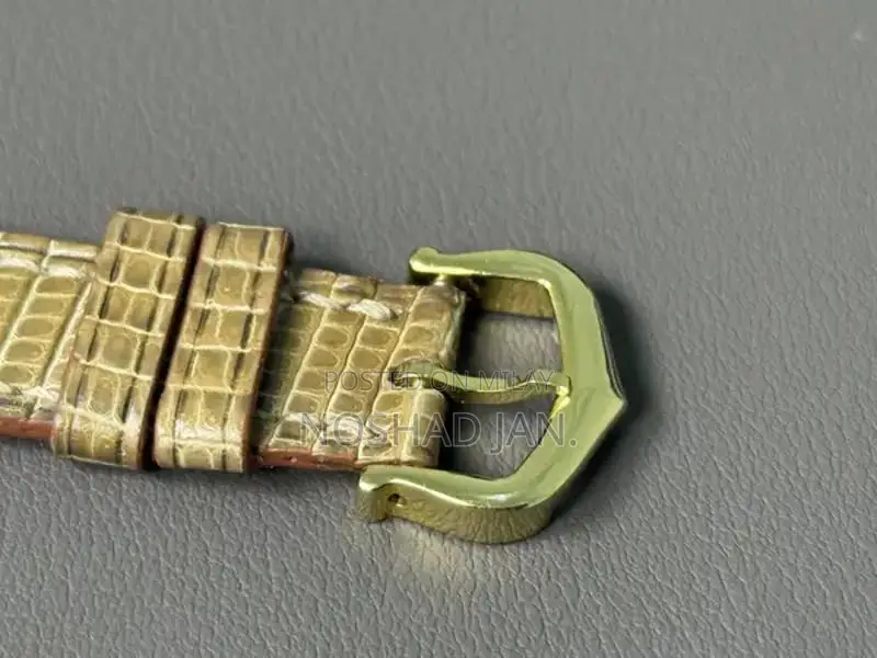 Cartier Luxury Gold-Plated Quartz Ladies Dress Watch - Swiss Craftsman