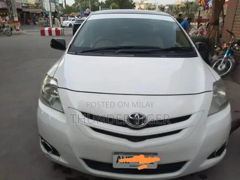 Toyota Belta Genuine Sedan - Reliable Compact Car