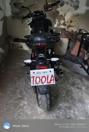 Benelli 302s Motorcycle - Pristine Condition Low Mileage