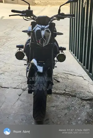 Benelli 302s Motorcycle - Pristine Condition Low Mileage