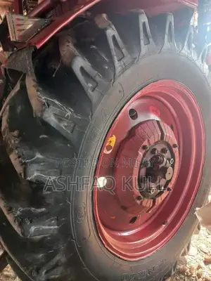 Belarus MTZ 1995 Diamond Agricultural Tractor 1525 Model