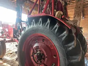 Belarus MTZ 1995 Diamond Agricultural Tractor 1525 Model