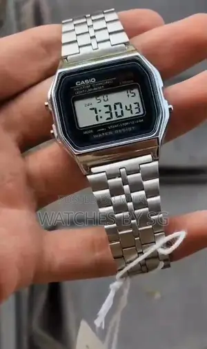 High-Quality Analog Watches for Men and Women