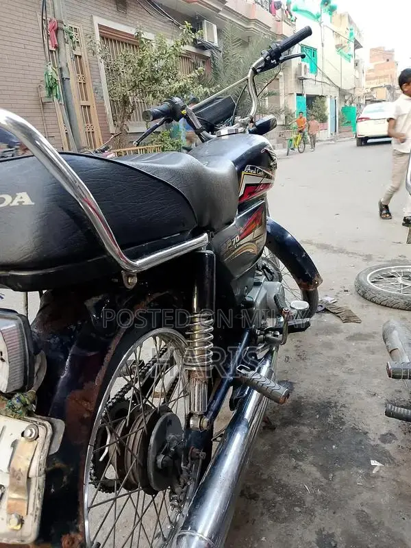 CD70 Super Power Motorcycle - High Performance Model