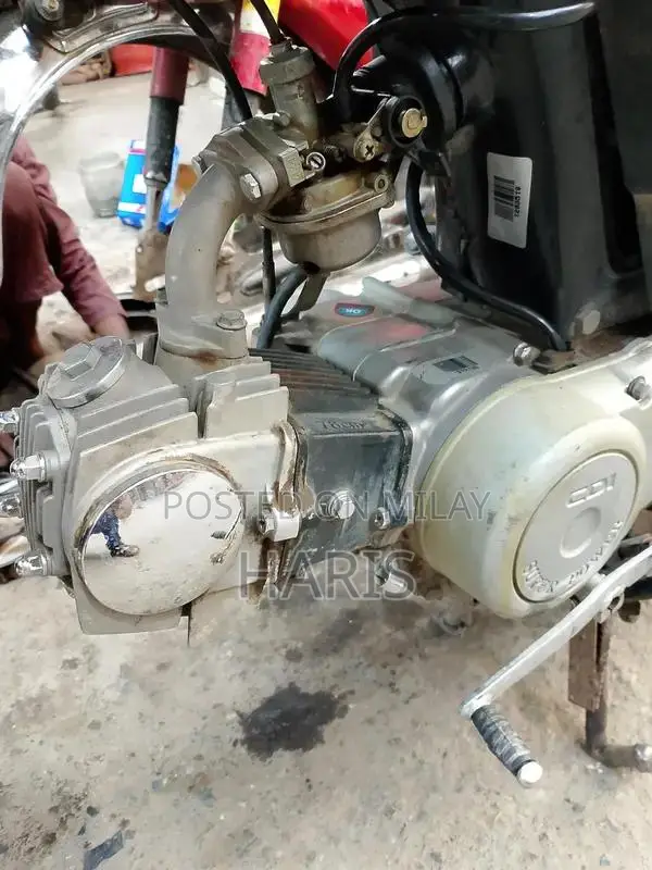 CD70 Super Power Motorcycle - High Performance Model