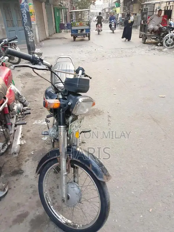 CD70 Super Power Motorcycle - High Performance Model