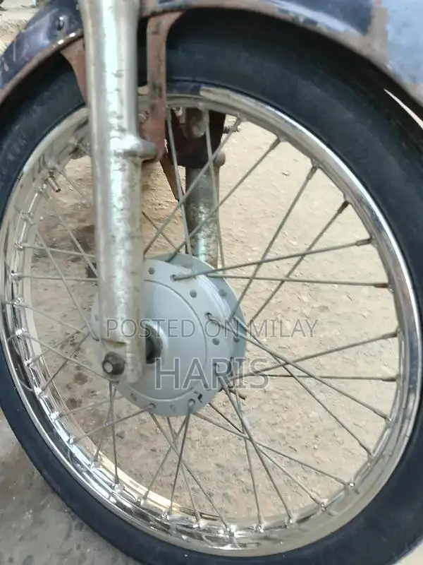 CD70 Super Power Motorcycle - High Performance Model