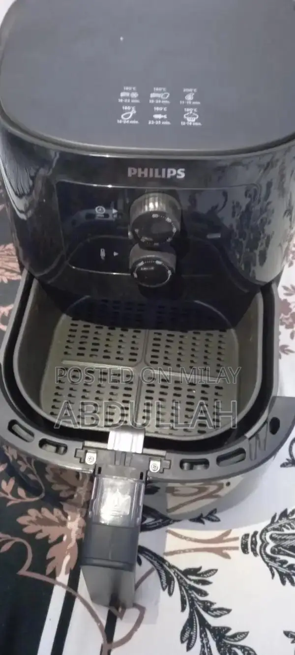 Philips Essential Airfryer - 4.1L Capacity Digital Air Fryer