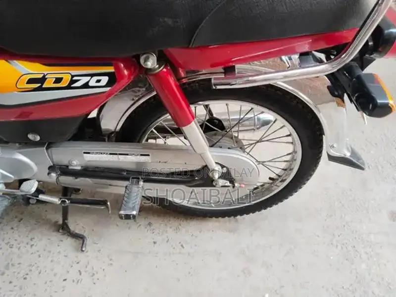 2025 Model Low Mileage High-Performance Vehicle