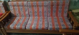 Photo - 5-Seater Sofa in Like-New Condition