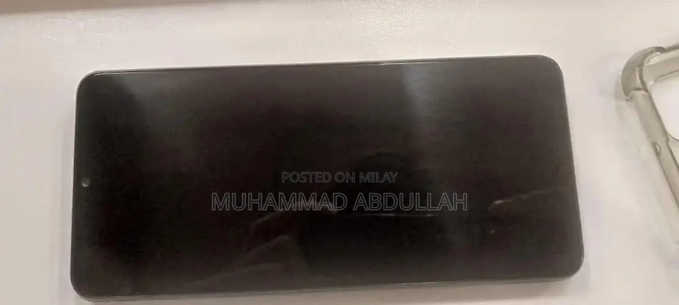 Samsung Smartphone with Screen Replacement