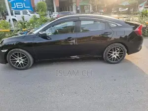 Honda Civic UG Sedan 2018 Red Metallic