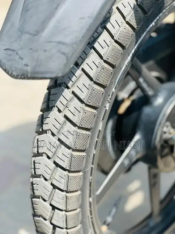 Yamaha YBR 125 Motorcycle - Reliable Black Urban Commuter