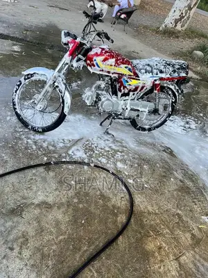 CD 70 Motorcycle in Excellent Condition