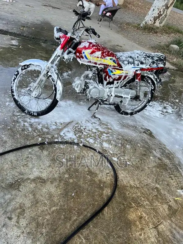 CD 70 Motorcycle in Excellent Condition